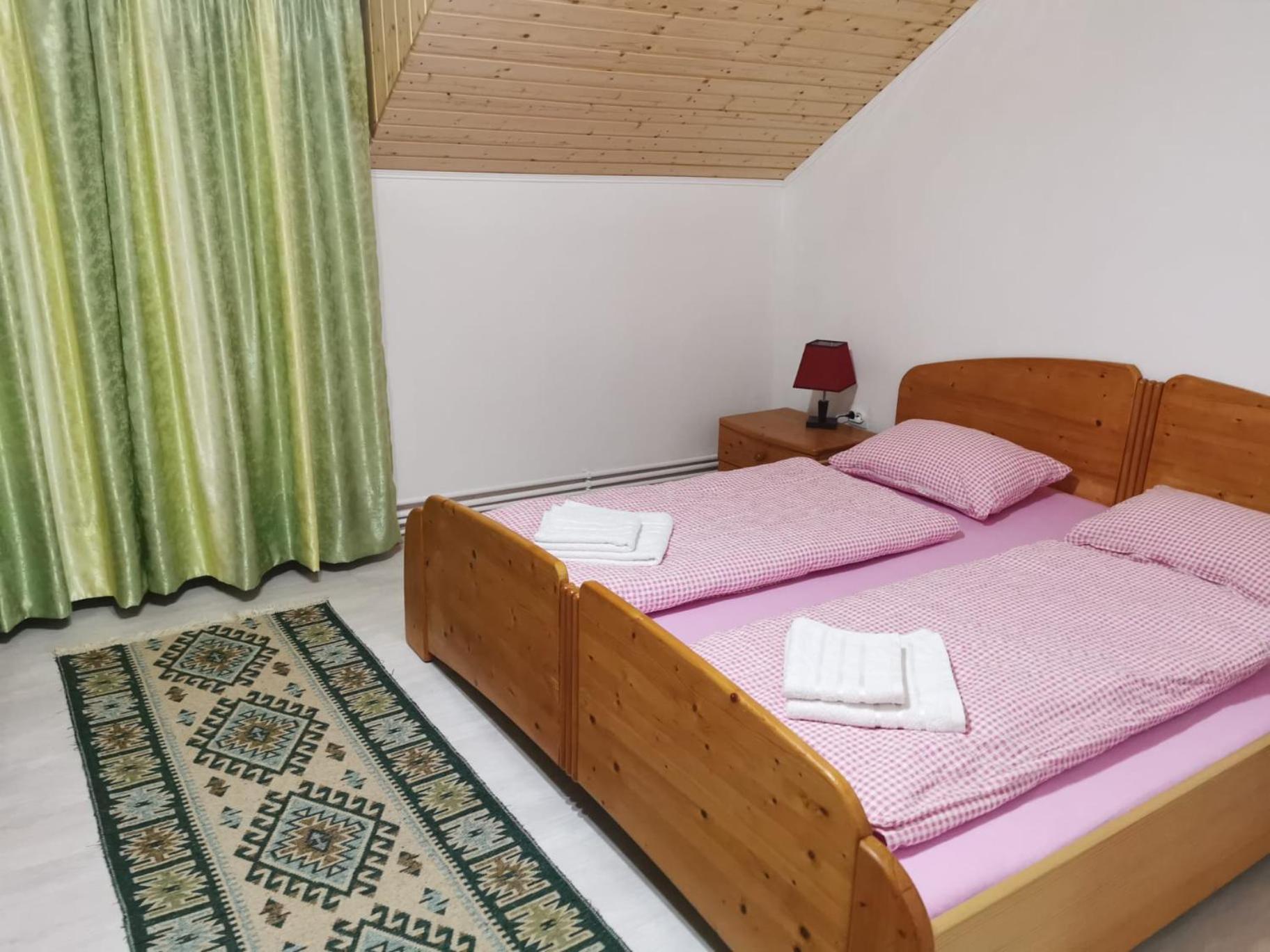 Casa Cu Povesti Rosia Montana Hotell Eksteriør bilde